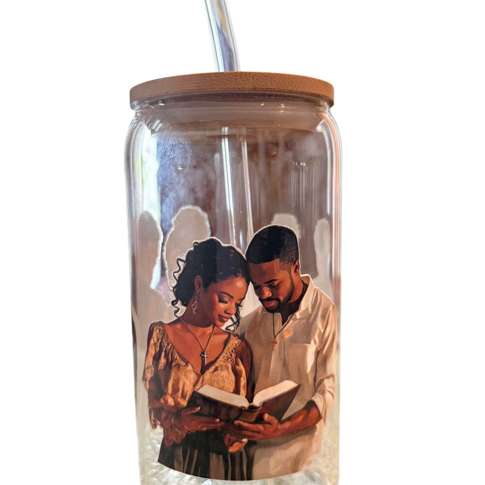 Artistic Glass Tumbler with Bamboo Lid and Straw